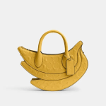 Bolsa Banana In Signature Leather Coach - Amarelo